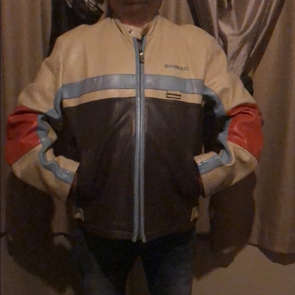 Jacket - Picture 5 of 6